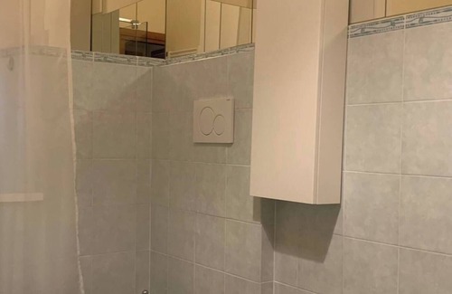 Pontedera Apartment | Holiday Home in Pontedera Caterina Apartment