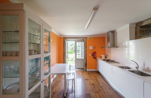 Santa Cruz do Lima House | Holiday home in Ponte de Lima with pool