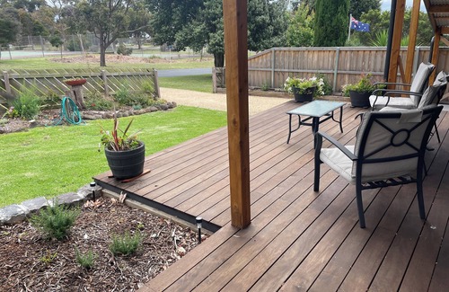 Rhyll House | Holiday home in quiet fishing village with facilities & attractions close by.
