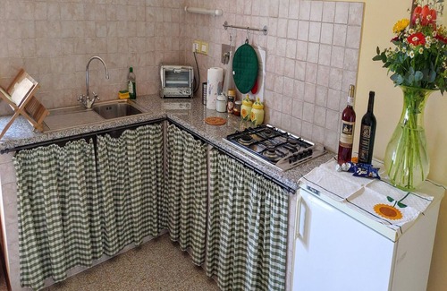 Ramazzano Apartment | Holiday Home in Ramazzano near Assisi