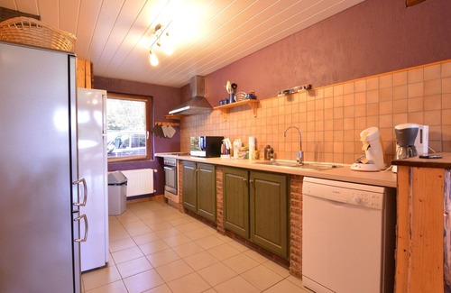 Bellevaux House | Holiday Home in Recht with Garden