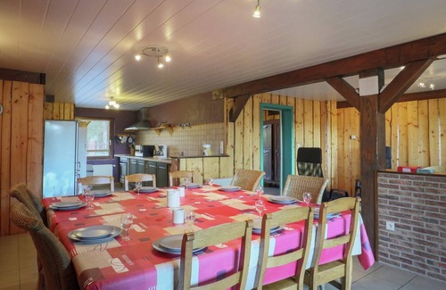 Bellevaux House | Holiday Home in Recht with Garden