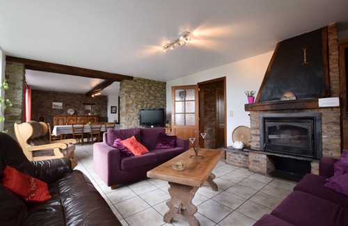 Rendeux House | Holiday Home in Rendeux with Fenced Garden