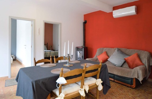 Florennes House | Holiday home in Rosee next to a lake and forest