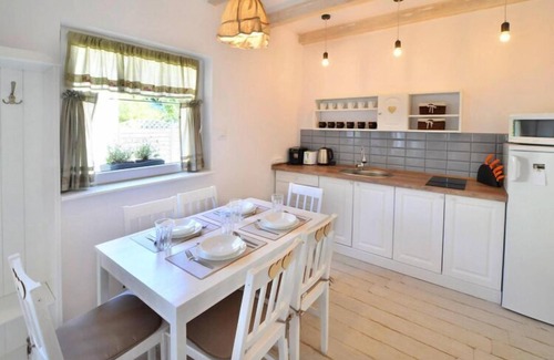 Rusinowo House | Holiday Home in Rusinowo near Quiet Beach