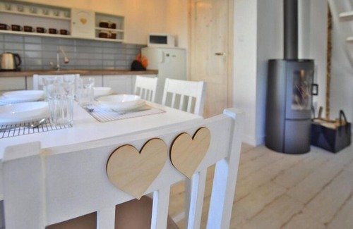 Rusinowo House | Holiday Home in Rusinowo near Quiet Beach