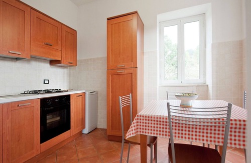 Sesta Godano House | Holiday Home in Sesta Godano near Lake