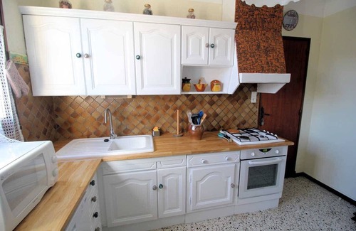 Saint-Didier House | Holiday home in Saint-Didier, private pool, intimate settin, pets admitted(1).