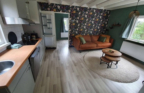 Schoonloo House | Holiday home in Schoonloo with balcony/terrace