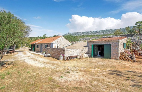 Seline House | Holiday Home in Seline Near the Sea