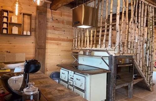 Louveigne House | Holiday home in Sprimont with forest