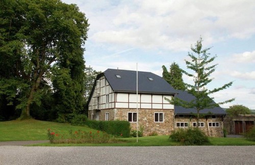Stoumont House | Holiday Home in Stoumont near Spa Resort