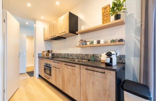 Vleteren House | Holiday home in 't Groene Hart on the water