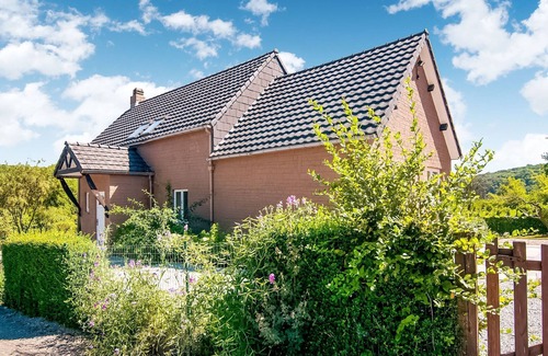 Viroinval House | Holiday Home in Treignes for 9 Person