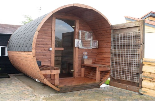 Zevenhuizen House | Holiday Home in Zevenhuizen with Sauna