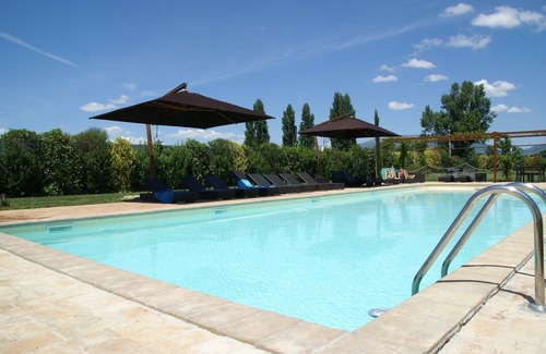 Foligno House | Holiday Home in Foligno with Pool and Terrace