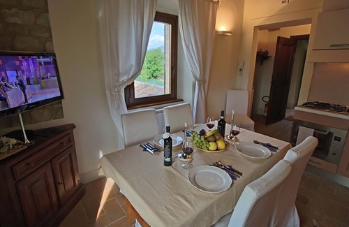 Foligno House | Holiday Home in Foligno with Pool & Terrace