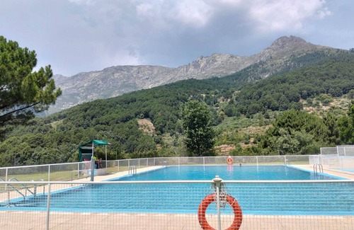 El Arenal Apartment | Holiday Home 'Johana' with Mountain Views and Private Terrace