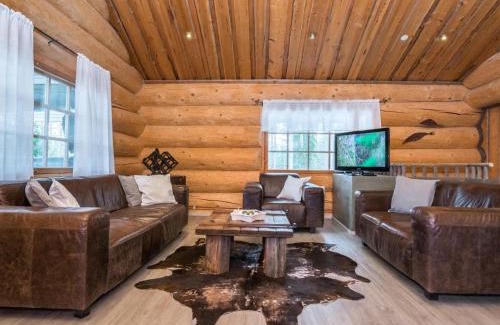 Keuruu House | Holiday Home Juurakkopirtti by Interhome