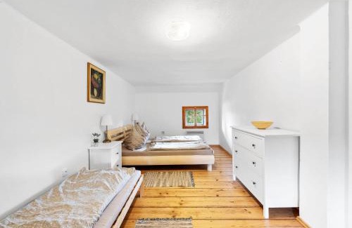 Kamen House | Holiday Home Kámen by Interhome