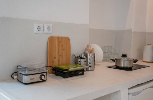 Marpissa House | Holiday Home 'Kalesma Marpissa' with Sea View, Private Terrace and Air Conditioning