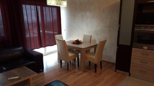 Susanj Apartment | Holiday Home Kalicanin