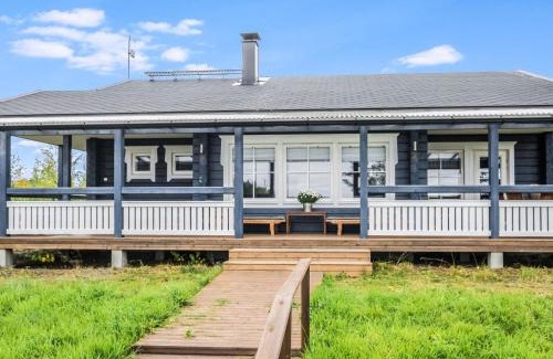 Konnevesi House | Holiday Home Kanervarinne by Interhome