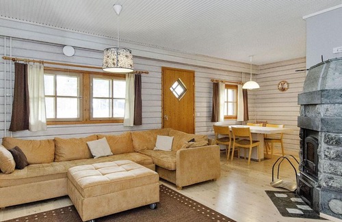 Bomba House | Holiday Home Kulta-käkönen 3 by bomba by Interhome