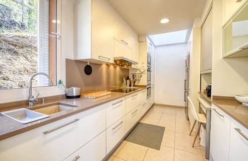 Llafranc House | Holiday Home 'La Brisa' with Sea View, Wi-Fi and Air Conditioning