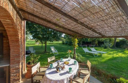 Foiano della Chiana House | Holiday Home La Capannina by Interhome