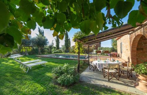 Foiano della Chiana House | Holiday Home La Capannina by Interhome