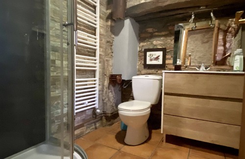 La Pola de Gordon House | Holiday Home 'La Casa De Peredilla I I - 4 Plazas' with Mountain View and Private Garden