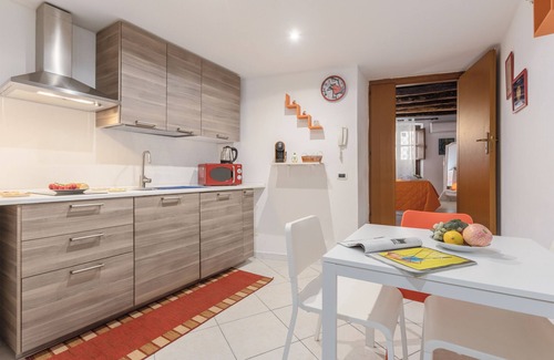 Kalsa House | Holiday Home La Casetta di Sara with A/C & Wi-Fi