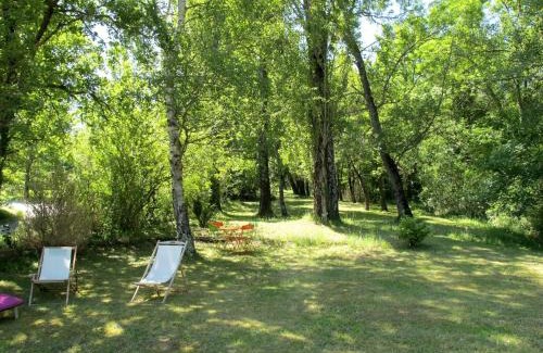 Le Poet-Laval House | Holiday Home La Chambaillarde by Interhome