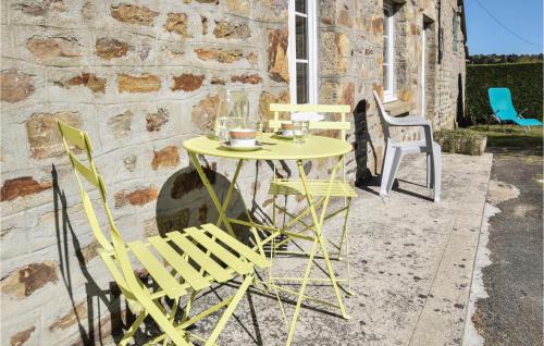 Lonlay-l'Abbaye House | Holiday Home La Chevallerie Pilet