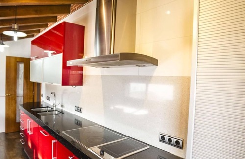 Aldeatejada House | Holiday Home 'La Chirumba' with Mountain View, Wi-Fi and Air Conditioning