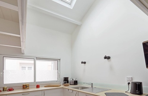 Pornic Apartment | Holiday Home 'La Galerie Pornic - Maison Lotus' with Wi-Fi