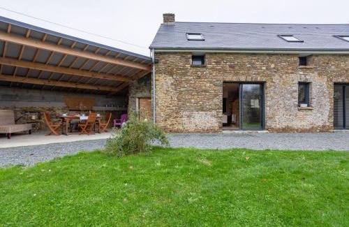 Surville House | Holiday Home La Longére by Interhome
