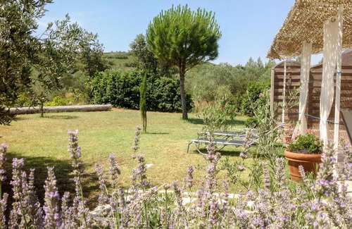 Tarascon House | Holiday Home La Maison dans les Oliviers by Interhome