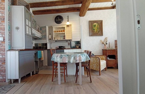 Pouzauges House | Holiday Home 'La Petite Maison 15kms Puy Du Fou' with Private Terrace and Wi-Fi