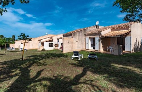 Sagone House | Holiday Home La Pinède- bungalow 6 pers- by Interhome