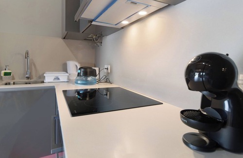 Guilhofrei House | Holiday Home 'Lagar' with Lake View, Wi-Fi and Air Conditioning
