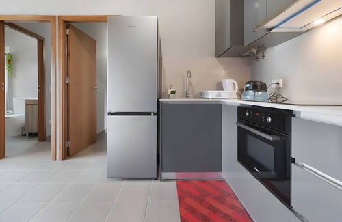 Guilhofrei House | Holiday Home 'Lagar T1' with Lake View, Wi-Fi and Air Conditioning