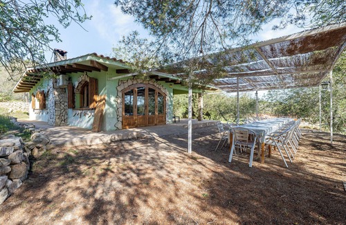 La Riera de Gaia House | Holiday Home 'La Xaconera' with Private Pool, Wi-Fi and Air Conditioning