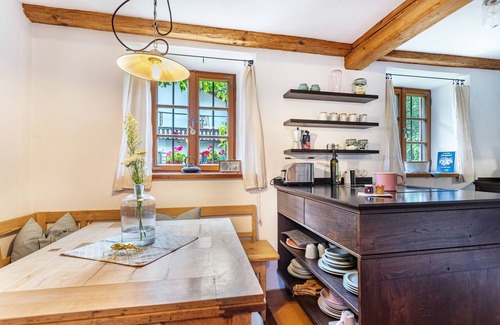 Chieming Apartment | Holiday Home 'Landhaus Gustl' with Private Terrace, Private Garden and Wi-Fi