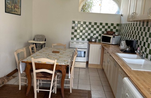 Surgeres House | Holiday Home 'Le Colombier' with Private Terrace, Private Garden and Wi-Fi