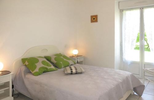 Le Tronchet House | Holiday Home Le Petit Maître by Interhome