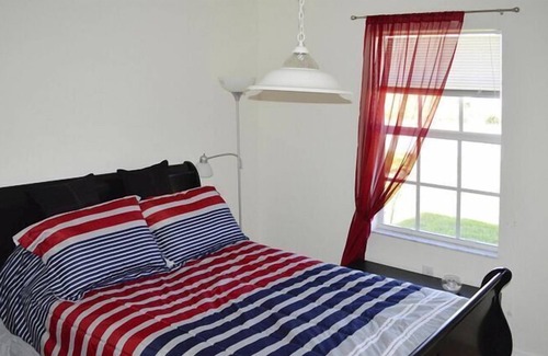 Joel House | holiday home, Lehigh Acres