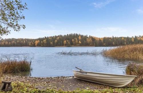 Karjalohja House | Holiday Home Lehtoniemi by Interhome