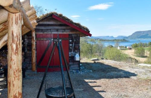 Aheim House | Holiday Home Lenebu by Interhome